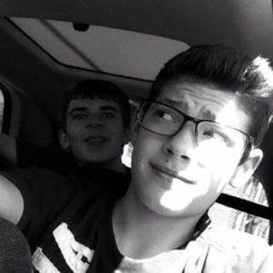 Meet your Posher, Victor