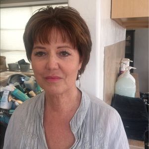 Meet your Posher, Anne