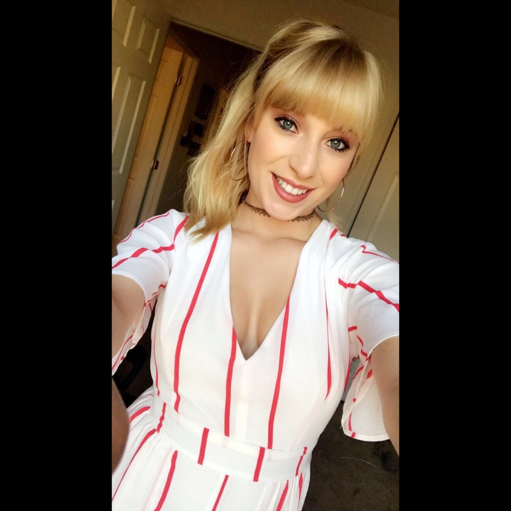 Meet your Posher, Laura