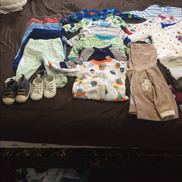 Baby boy clothes - Picture 3 of 3