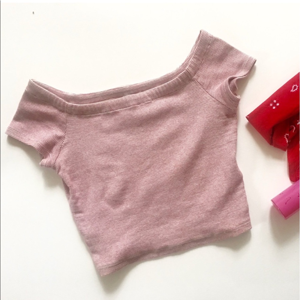 Pink off the shoulder Zara crop top