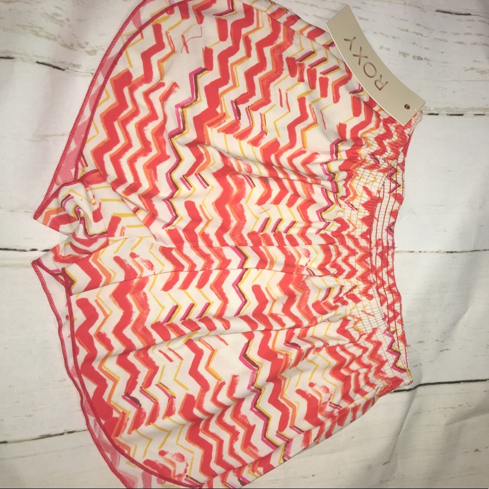 🆕Roxy Juniors Sun Salt Sand Short - Picture 5 of 5