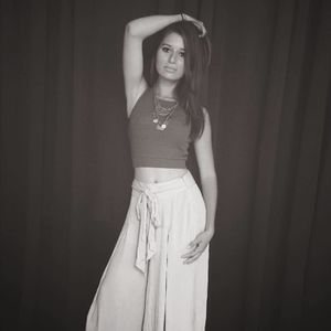 Meet your Posher, Estefanía