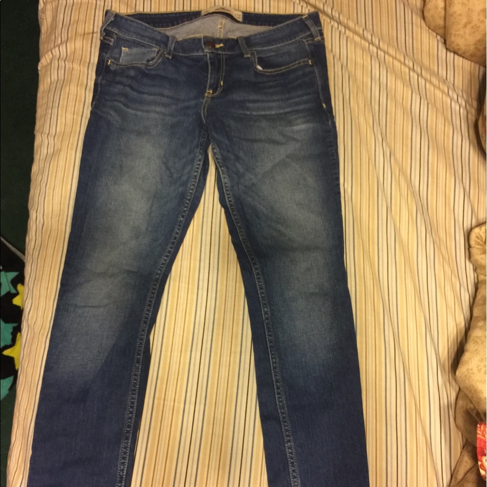 Hollister Super Skinny Jeans