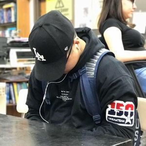 Meet your Posher, Jadavin