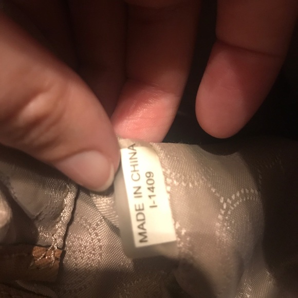 Not For Sale! Michael Kors Sutton - Picture 6 of 8