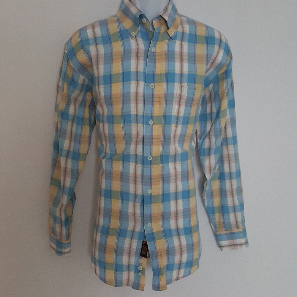 F.A. MacCluer Plaid Longsleeves Mens Shirt Size M