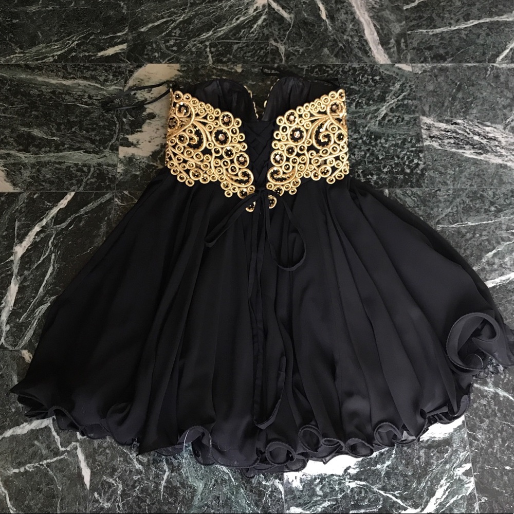 Black and Gold Party Dress - Picture 3 of 7