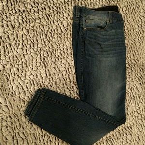 Torrid bombshell skinny jean! 18 Short