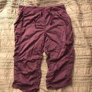 Super comfy cropped pants