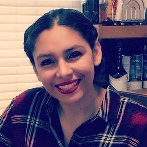 Meet your Posher, Ariana