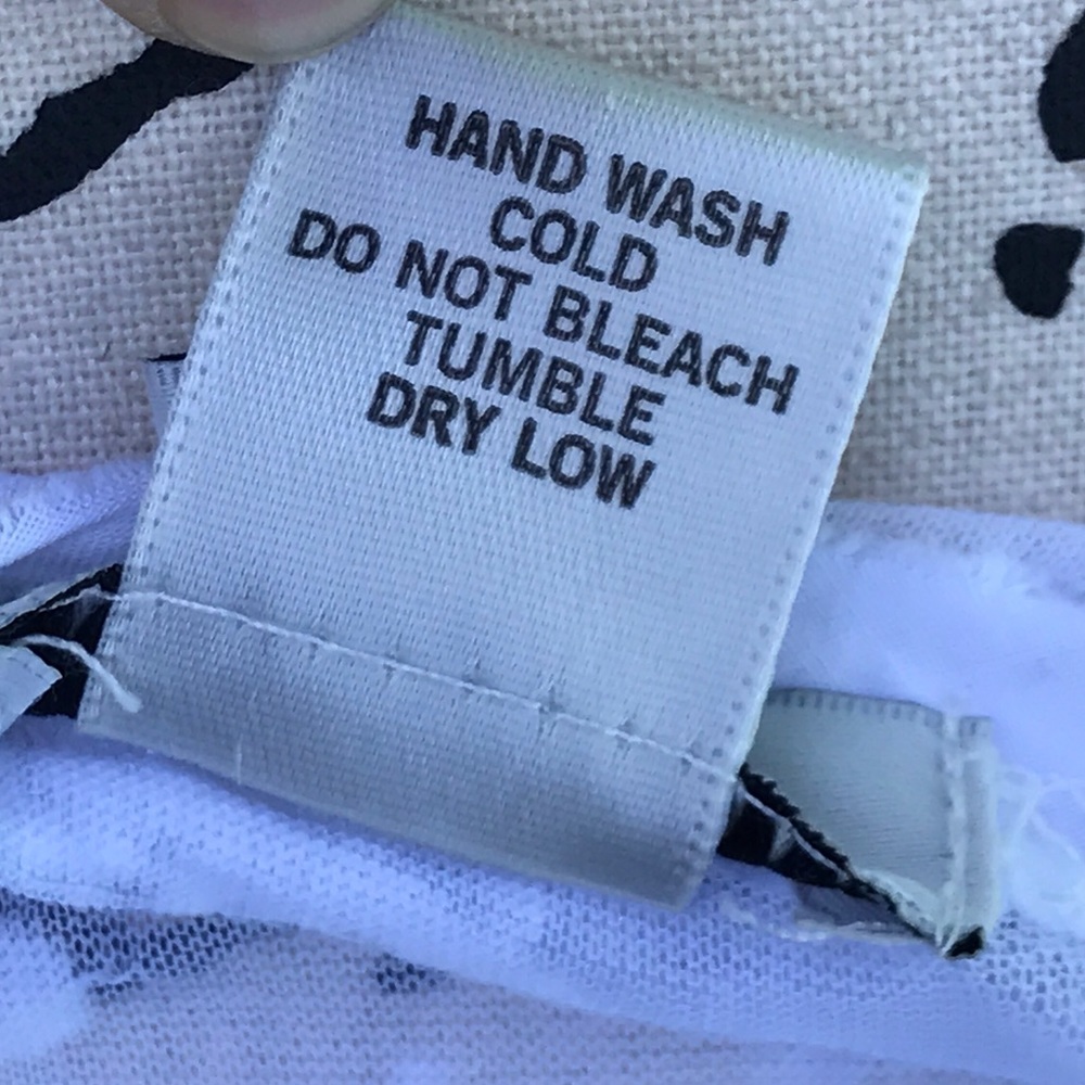 CACHE white shirt top - Picture 6 of 6