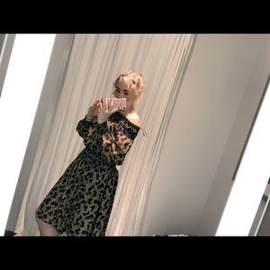 Meet your Posher, Mackenzie