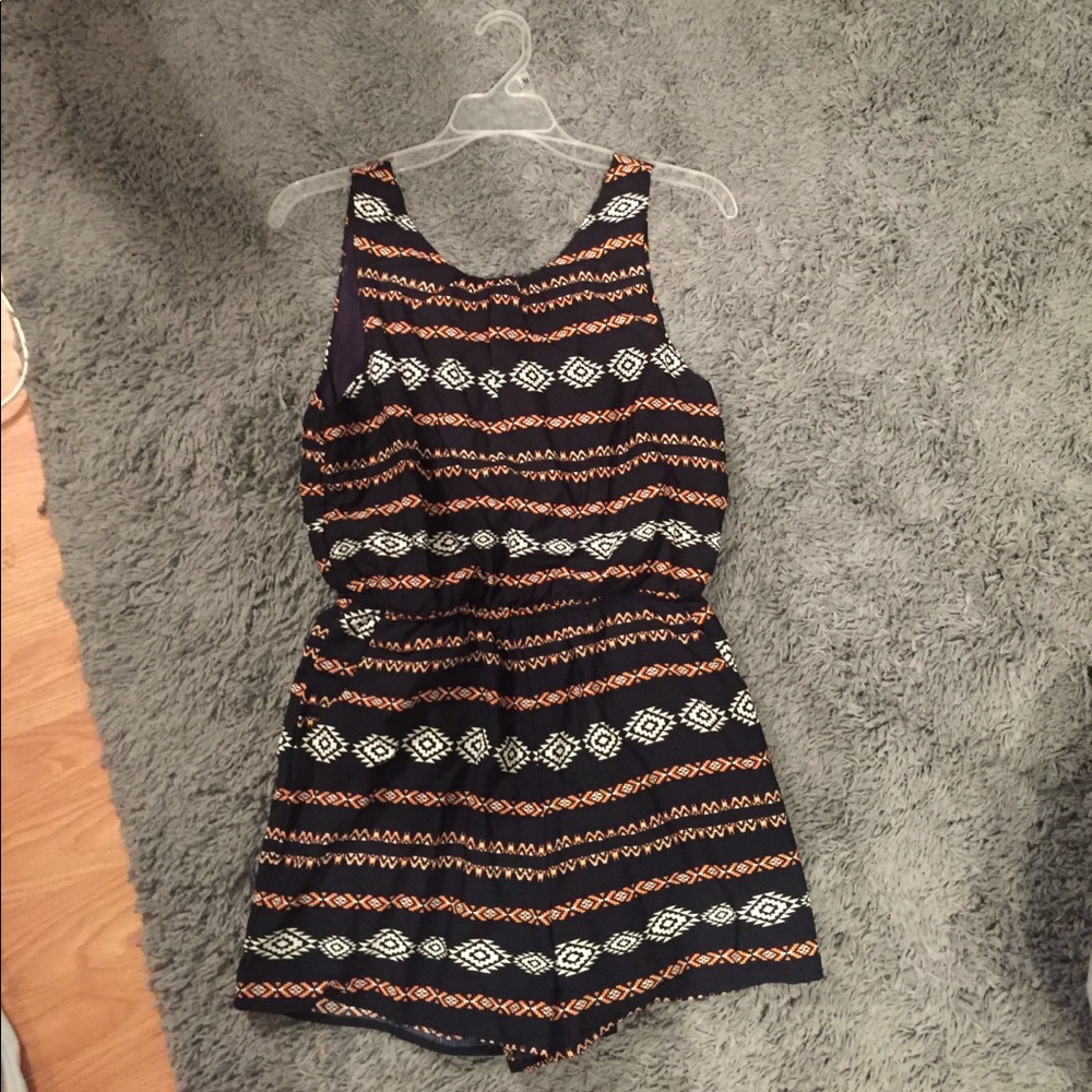 Cute Papaya Romper Size M