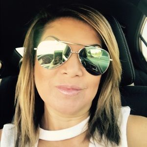 Meet your Posher, Karina