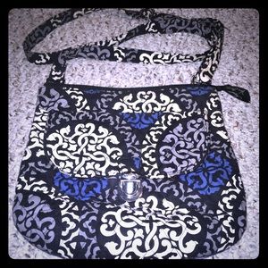 Vera Bradley saddle style crossbody.