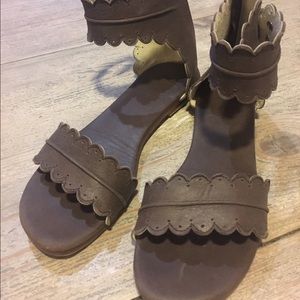 Bali Elf Scalloped Flat Leather Sandal