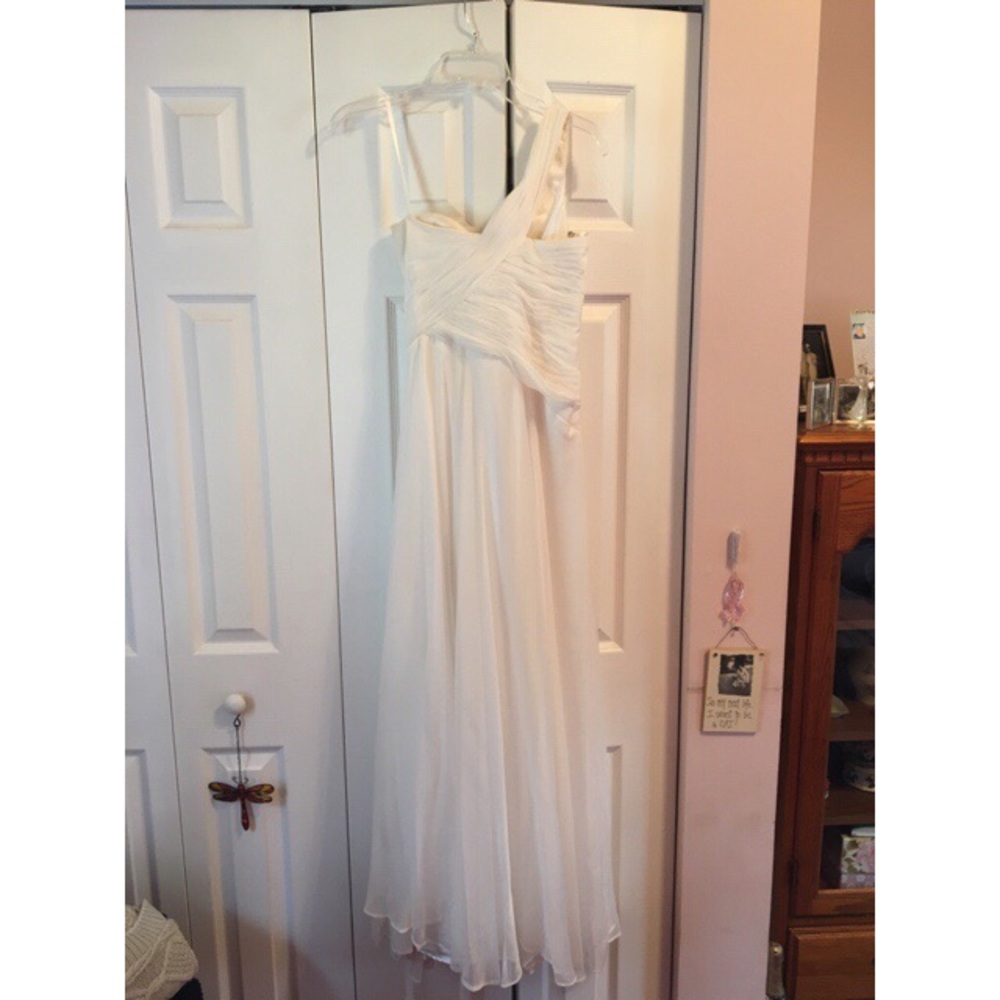 Prom dress - Picture 3 of 3
