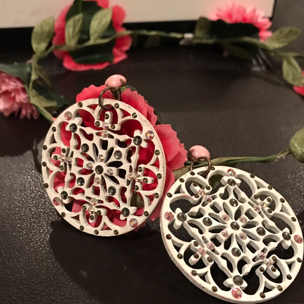 Beautiful Swarovski Crystal earrings