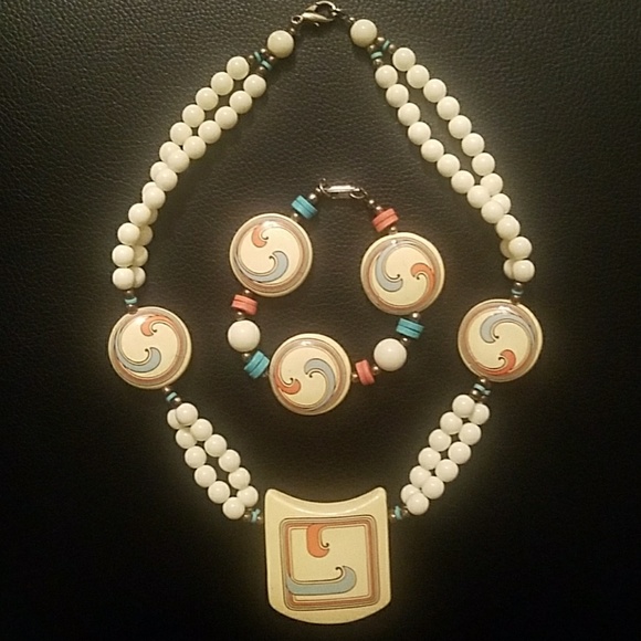 10.Deep Jewelry - Vintage boho statement necklace bracelet set
