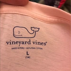 Vineyard Vines t shirt