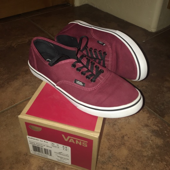Tawny port/true white vans - Picture 4 of 5