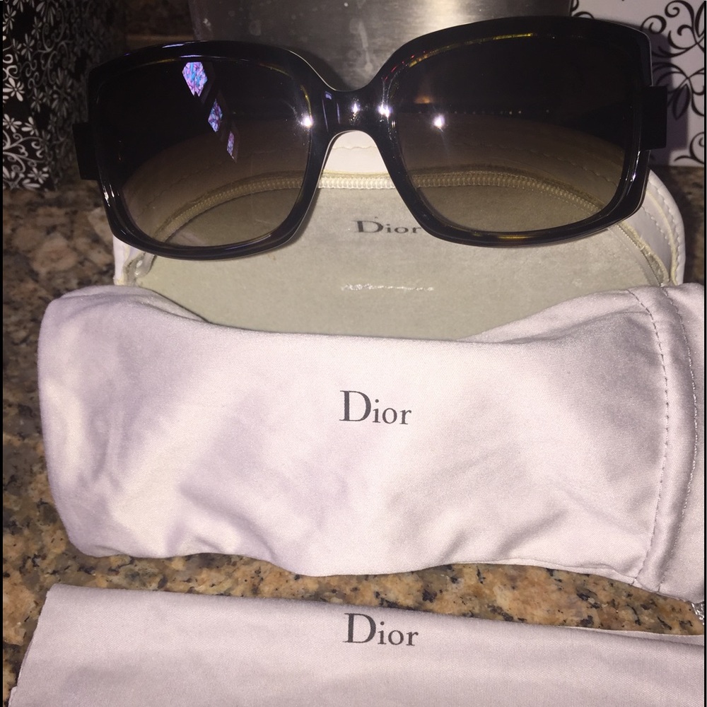 Dior Sun Glasses