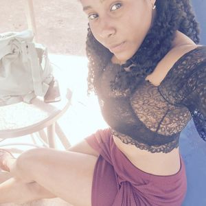 Meet your Posher, Juana