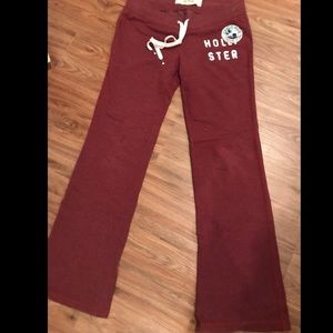 Hollister Maroon Sweatpants Size L