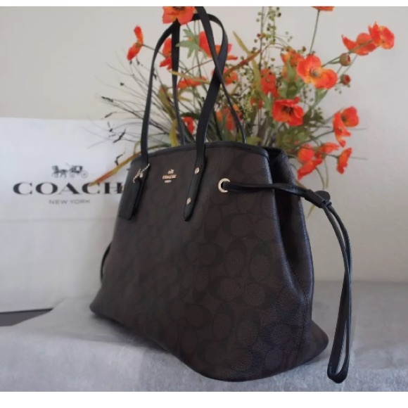 NWT Coach Signature Drawstring Carryall Bag - Picture 2 of 5