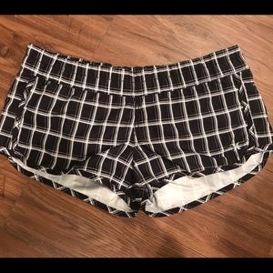 Hurley Black and White Plaid Running Shorts Size M