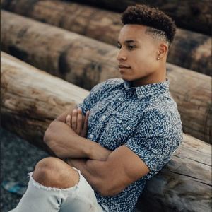 Meet your Posher, Pierre