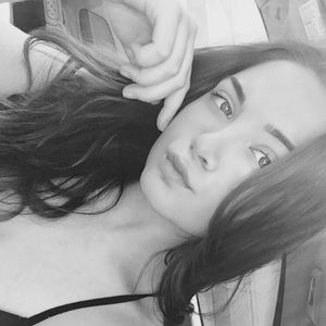 Meet your Posher, Savannah