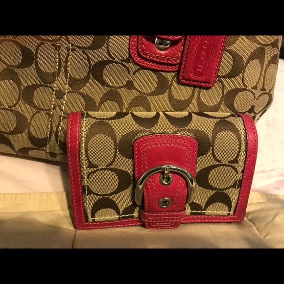 Authentic Coach Handbag and Wallet - Picture 2 of 3