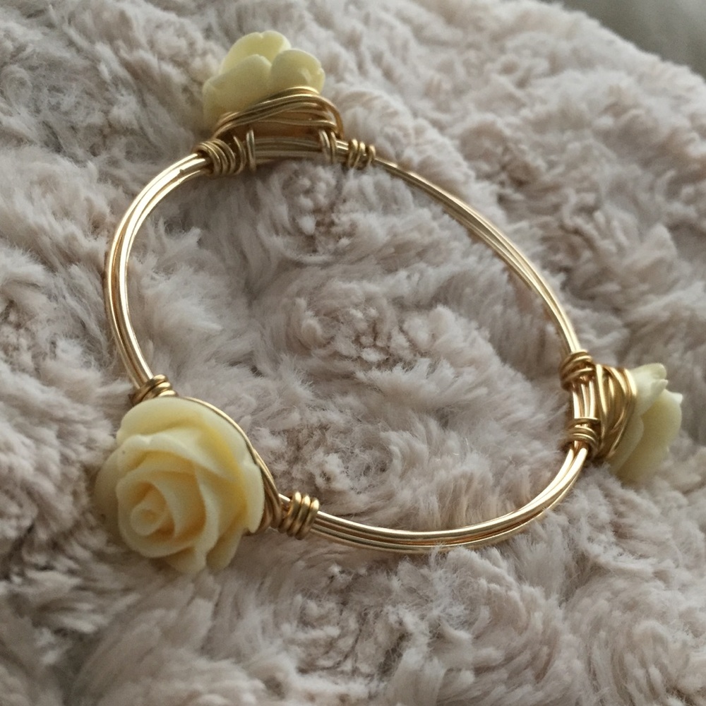 Flowered Wire Bangle