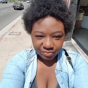 Meet your Posher, Oluwaseun