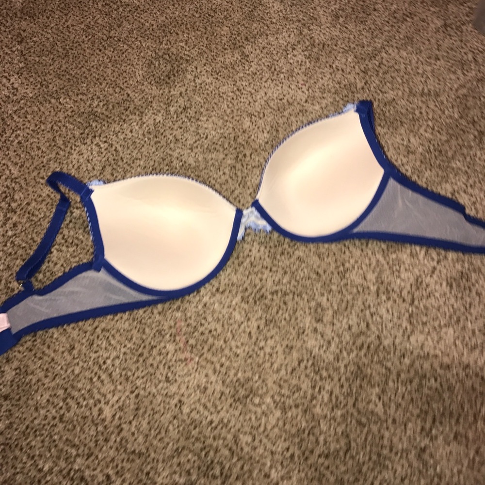 38D NWOT - Picture 2 of 3