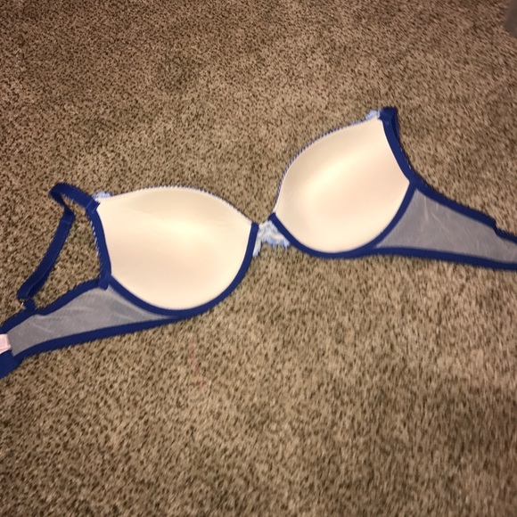 38D NWOT - Picture 2 of 3