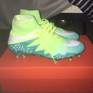 Nike hypervenom with sock