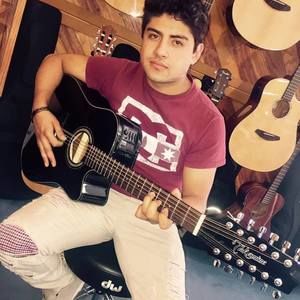 Meet your Posher, Anibal