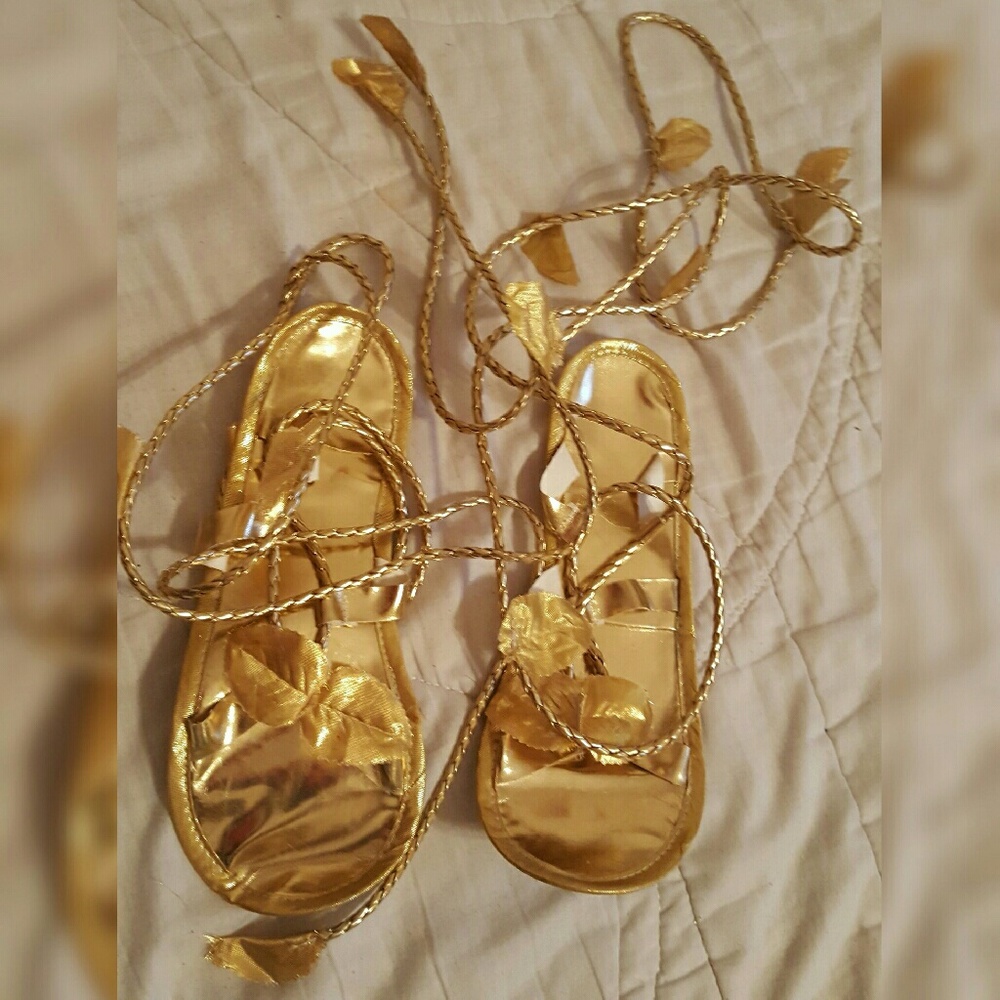*Sold*Egyptian goddess sandles gold metallic