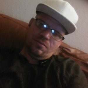 Meet your Posher, Josh