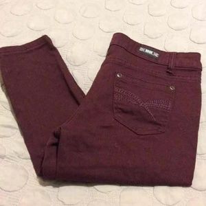 Burgundy Skinny Jeans🔴