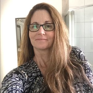 Meet your Posher, Cathy