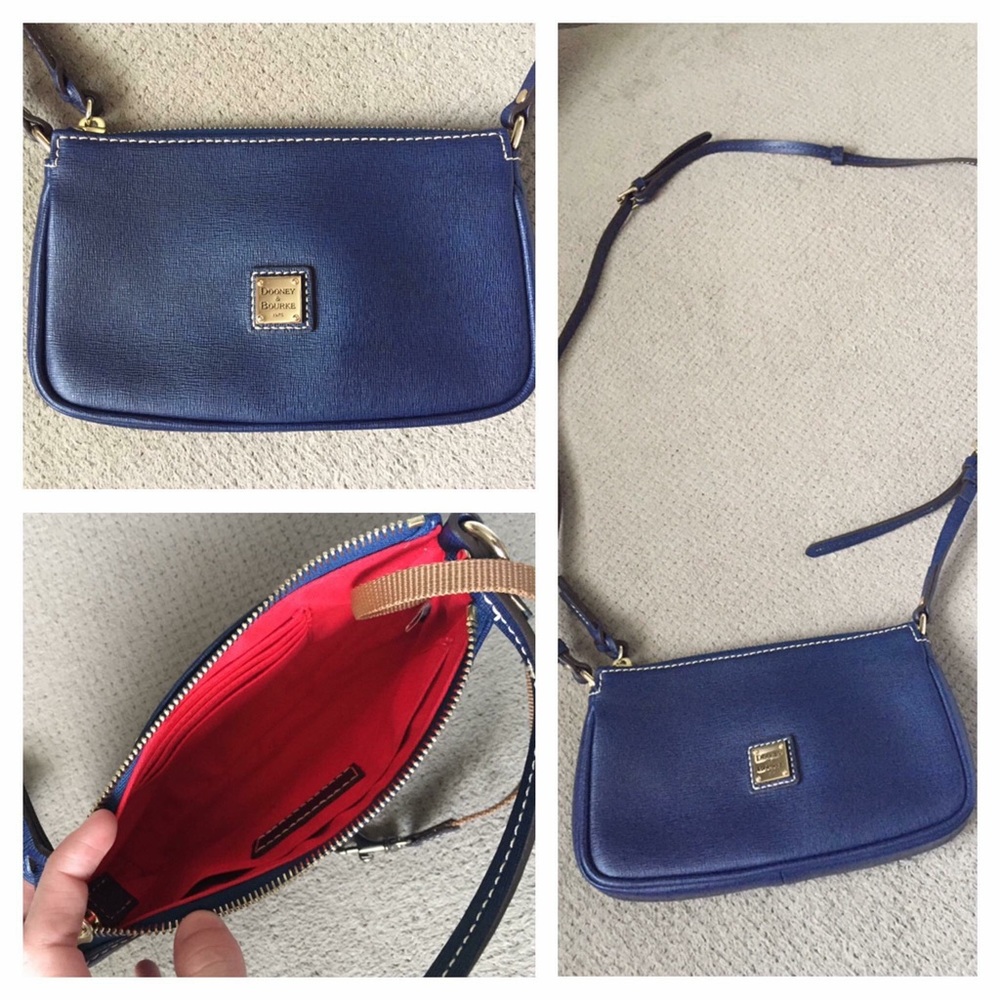 ✨NEW✨ Dooney & Bourke Wristlet