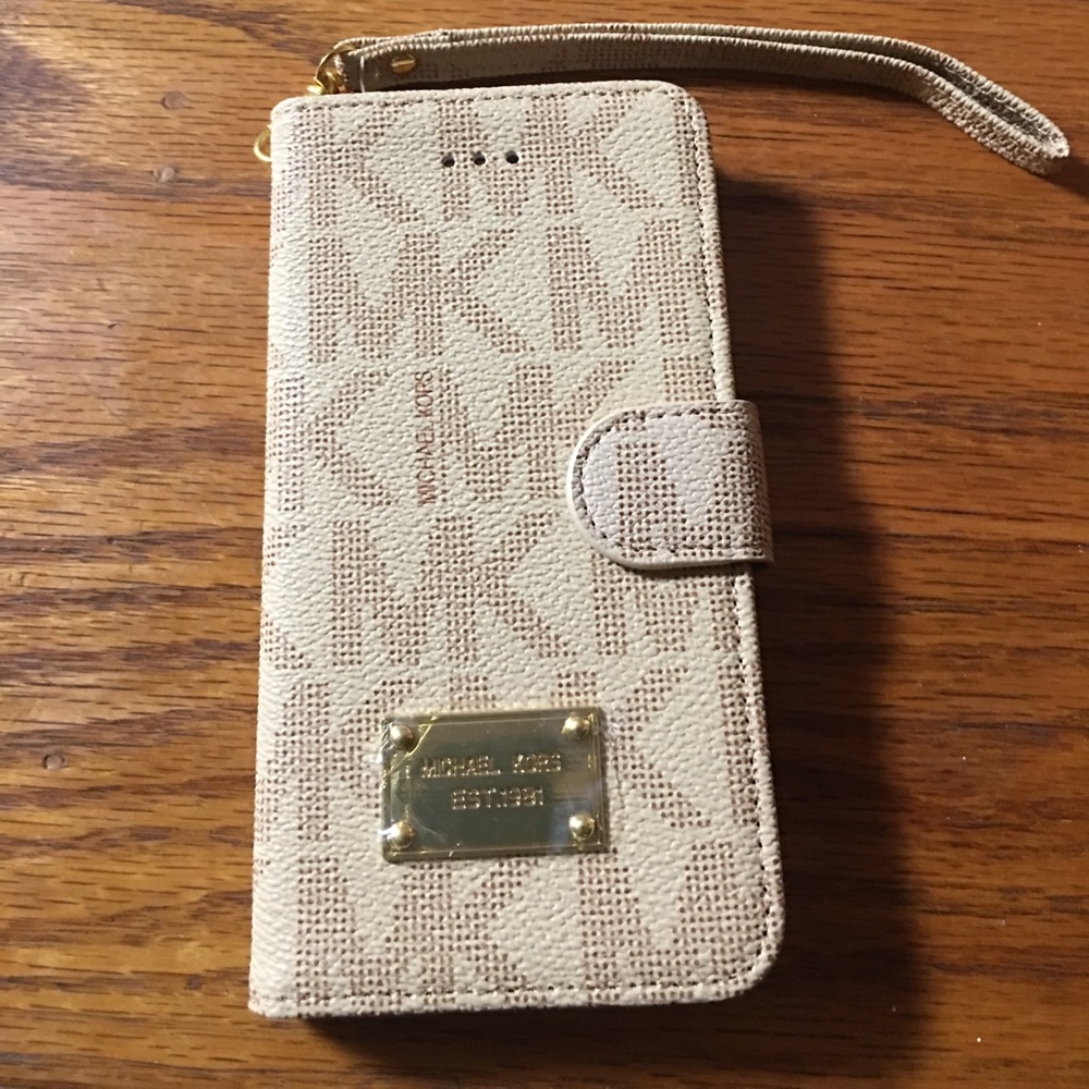 Michael Kors IPhone 6-7 PLUS wallet/case