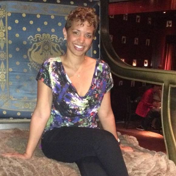 Meet your Posher, Sha ron - Picture 1 of 1