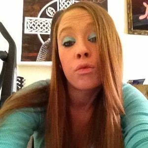 Meet your Posher, Caryssa