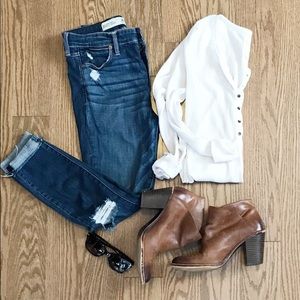 Abercrombie Ankle Dark Wash Jeans