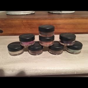 Bare Mineral eye shadow